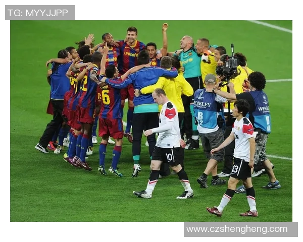 十大经典足球球星精彩集锦回顾 不容错过的足球传奇瞬间